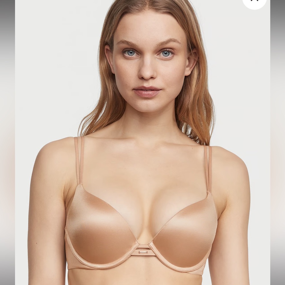 Victoria’s Secret Very Sexy Push Up Bra, Adds 1 Cup size 36DDD Beige intimate